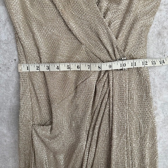 Lauren Ralph Lauren Evening Metallic Gold Ruched Gown Brooch Dress 4 - Picture 12 of 12